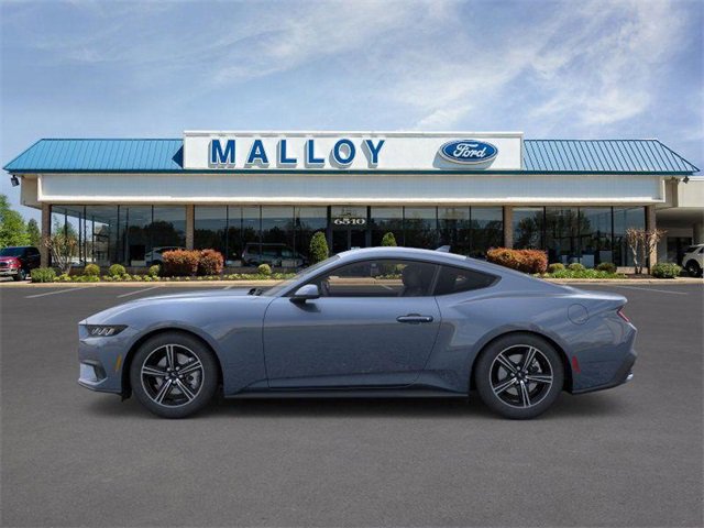 2025 Ford Mustang EcoBoost photo 4