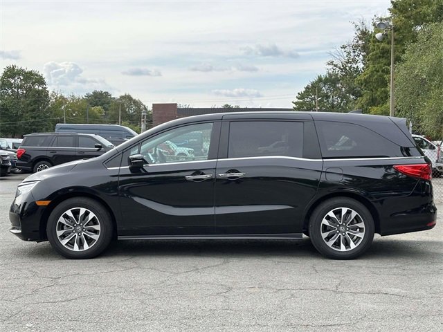 2024 Honda Odyssey EX-L photo 2
