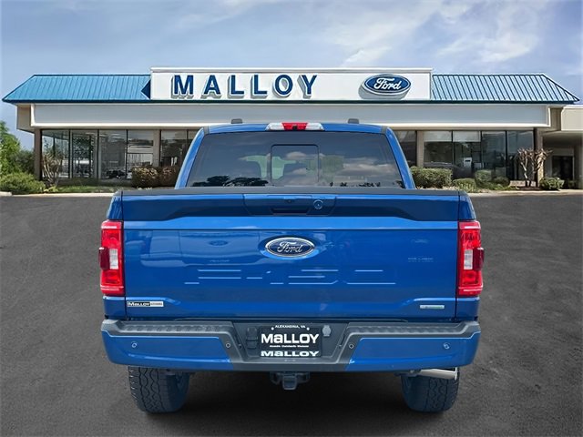 2023 Ford F-150 XLT photo 3