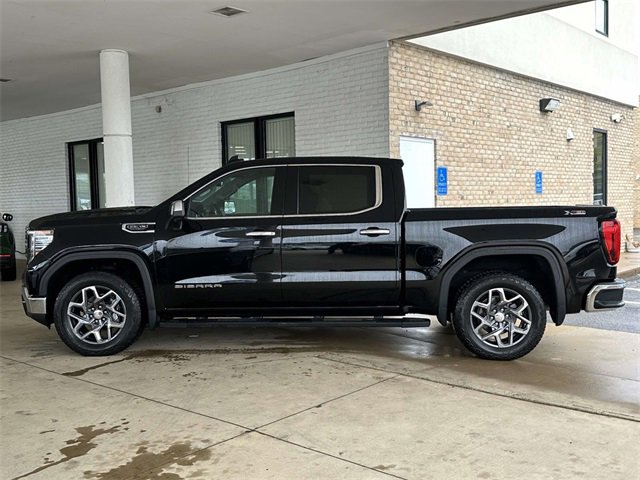2022 Gmc Sierra 1500 SLT photo 2