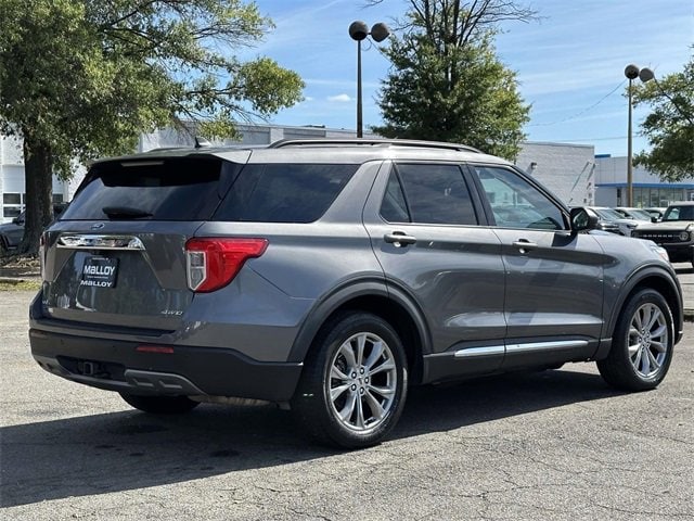 2022 Ford Explorer XLT photo 3