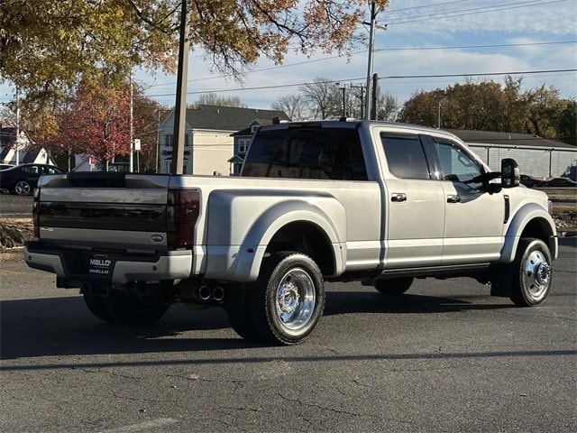 2020 Ford F-450 Platinum photo 4