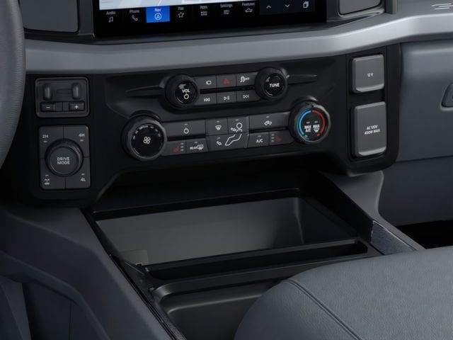 2026 Ford F-350 Super Duty XLT - Photo 15