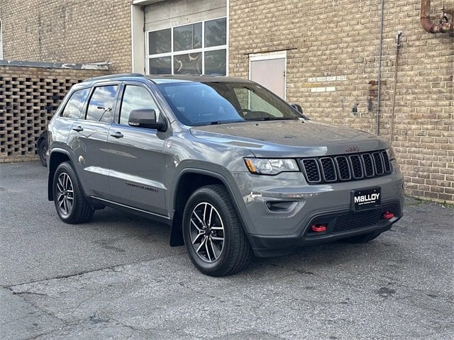 2021 Jeep Grand Cherokee Trailhawk's photo