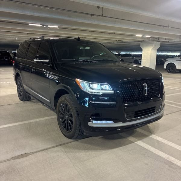 2024 Lincoln Navigator Premiere AWD's photo