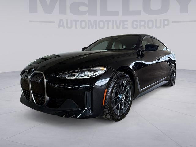 2023 BMW i4 eDrive35's photo