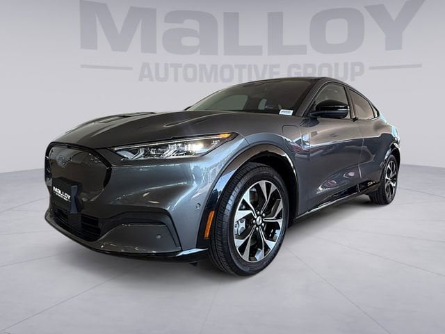 2023 Ford Mustang-Mach-e Premium's photo