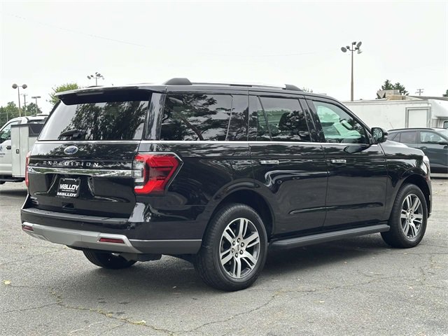 2024 Ford Expedition Limited photo 4