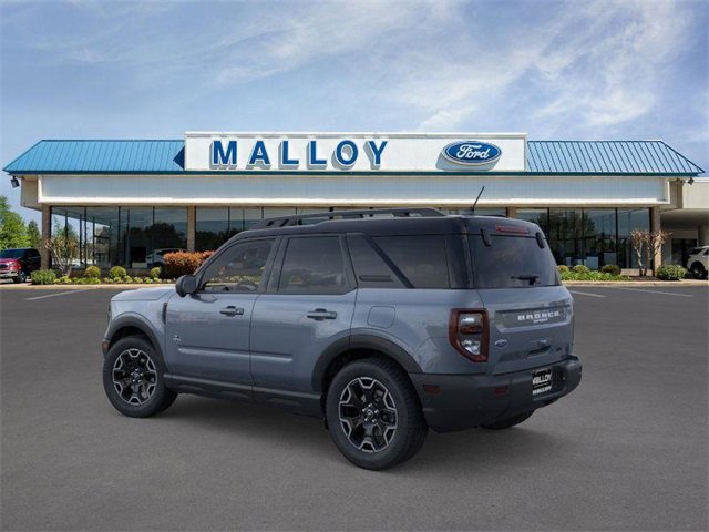 2025 Ford Bronco Sport Outer Banks photo 4
