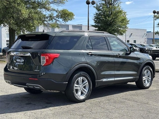 2022 Ford Explorer XLT photo 2