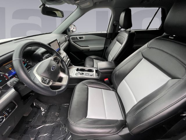 Photo 10