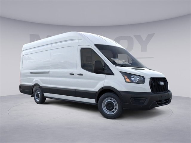 2026 Ford Transit Base's photo