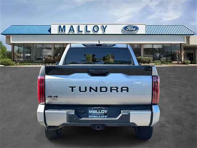 2024 Toyota Tundra Platinum CrewMax photo 3