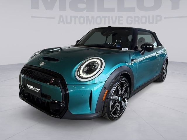 2024 MINI Convertible Cooper S's photo