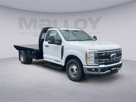 2024 Ford F-350 Chassis XL 11FT WESTERN PRO BODY FLATBED Truck Regular Cab