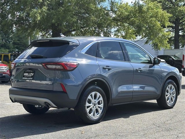 2024 Ford Escape Active photo 2
