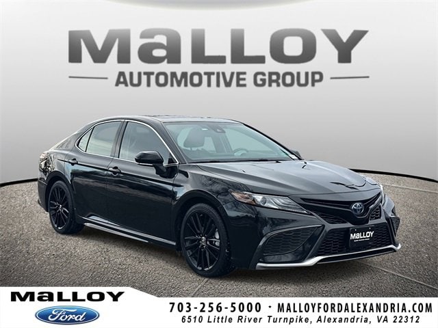 2022 Toyota Camry XSE's photo