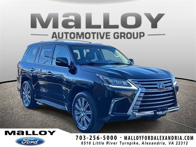 2016 Lexus LX 570's photo