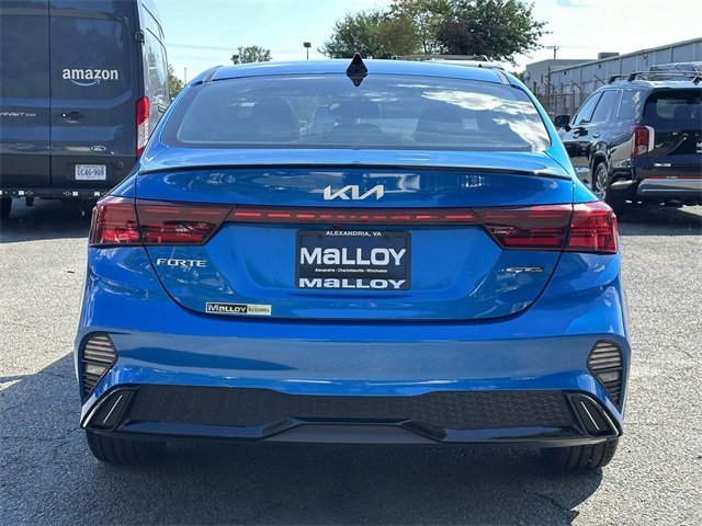 2022 Kia Forte GT-Line photo 3
