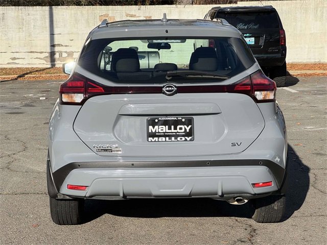 2024 Nissan Kicks SV photo 3