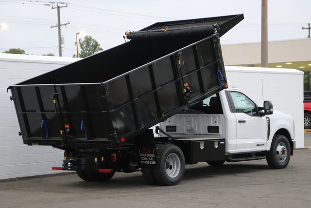 2024 Ford F-350 XL photo 4