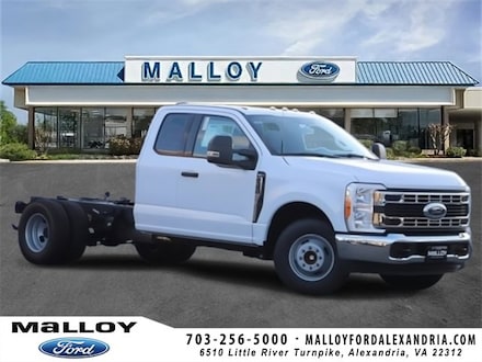2023 Ford Super Duty F-350 DRW XL DRW Truck Super Cab