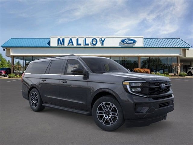 2025 Ford Expedition Active's photo