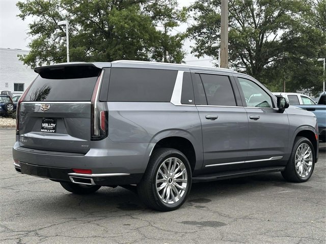 2022 Cadillac Escalade ESV Premium Luxury photo 4