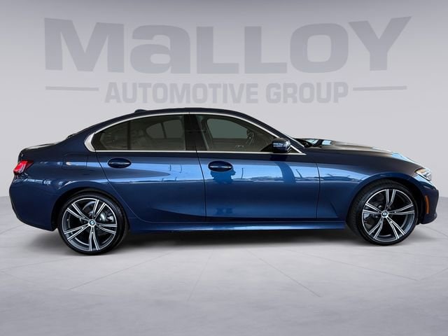 2022 BMW 3 Series 330i - Photo 6