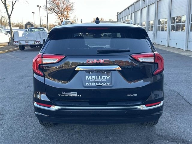 2023 Gmc Terrain Denali photo 2
