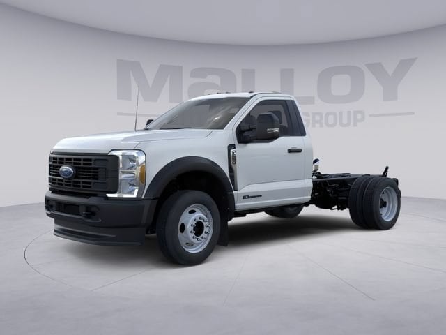 2026 Ford F-550 Super Duty Chassis Cab XL