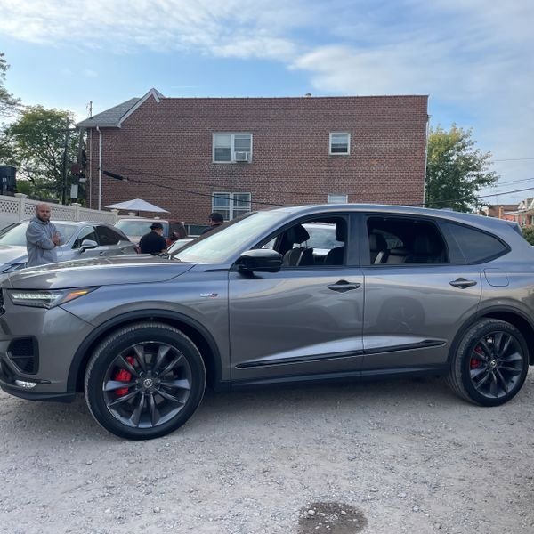 2022 Acura MDX Type S SH-AWD photo 3