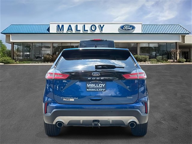 2022 Ford Edge Titanium photo 3