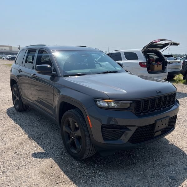 2024 Jeep Grand Cherokee Altitude X 4x4's photo