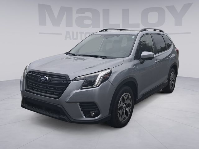 2024 Subaru Forester Premium's photo