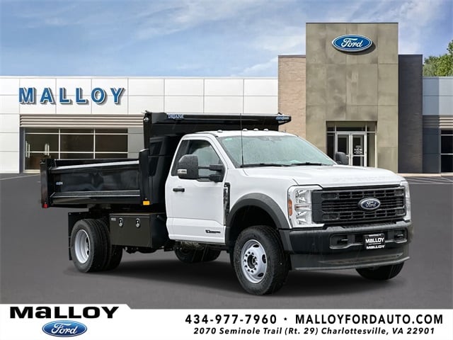 2025 Ford F-600 Super Duty Chassis Cab XL's photo
