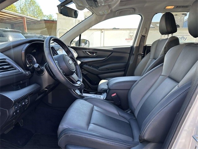 2022 Subaru Ascent Onyx Edition photo 2