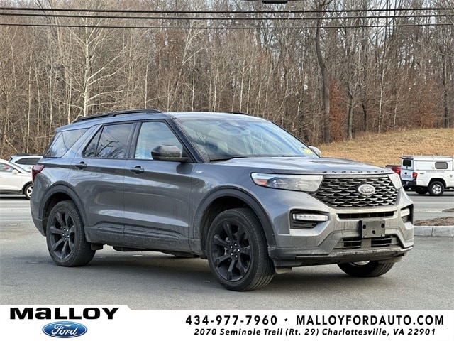 2024 Ford Explorer ST-LINE's photo