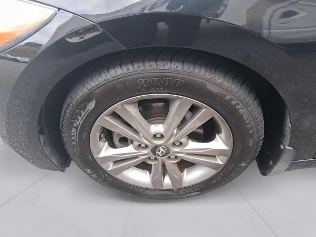 Photo 9