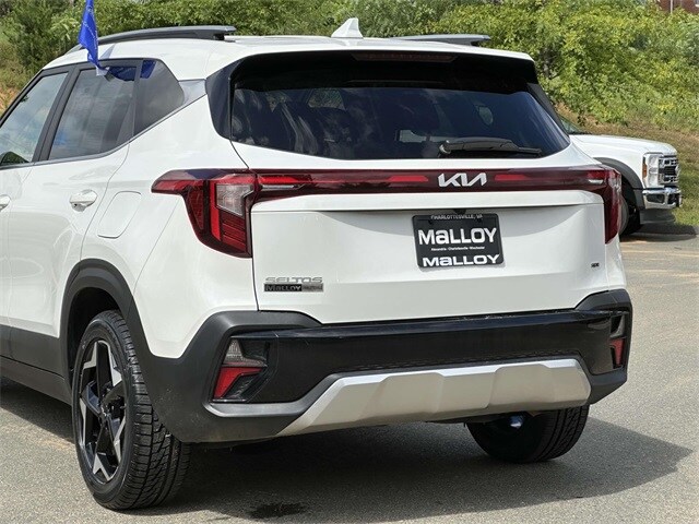 2024 Kia Seltos EX photo 3