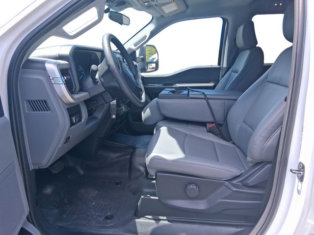 2026 Ford F-450 Super Duty Chassis Cab XL - Photo 10