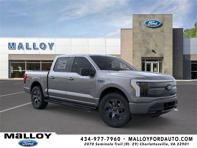 2025 Ford F-150 Lightning Flash's photo