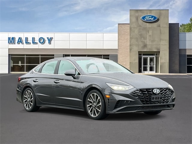 2022 Hyundai Sonata Limited's photo