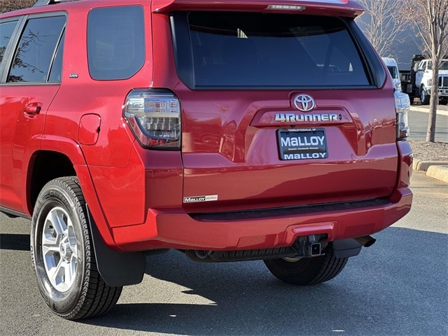 2023 Toyota 4Runner SR5 4WD photo 4