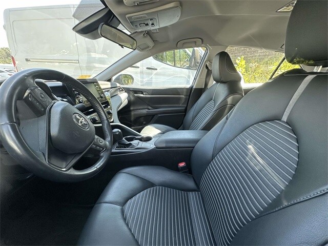 2024 Toyota Camry SE photo 2