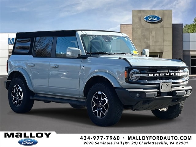 2021 Ford Bronco 4-Door Outer Banks's photo