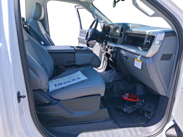 2025 Ford F-600 Super Duty Chassis Cab XL - Photo 17