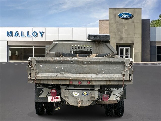 2000 Ford F-550 XL photo 2