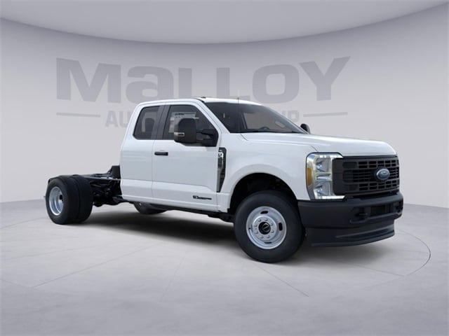 2026 Ford F-350 Base's photo