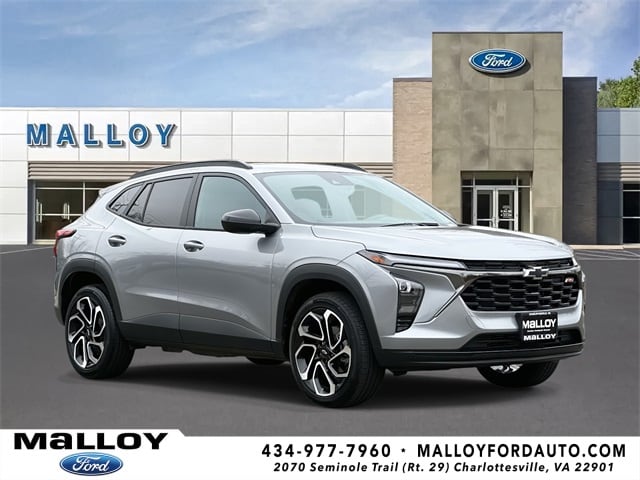 2025 Chevrolet Trax RS's photo